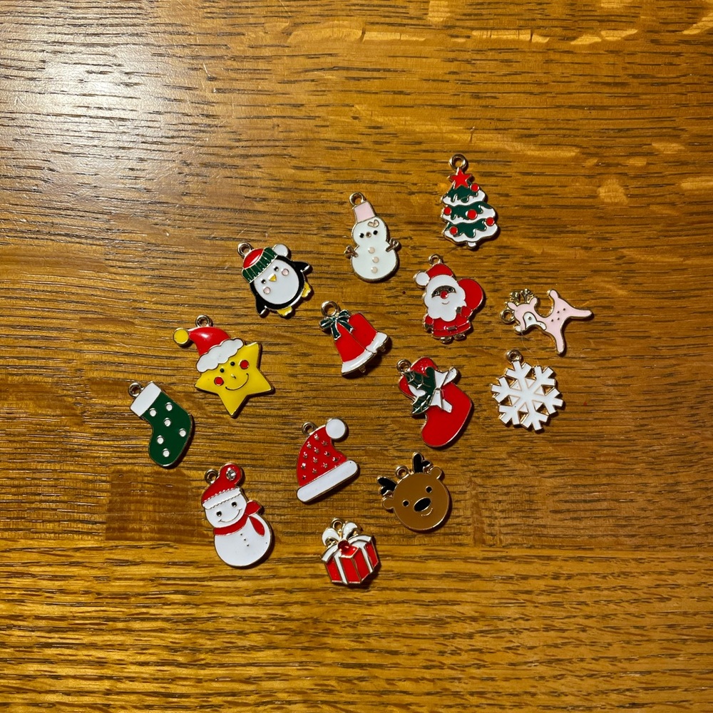 Christmas charms set